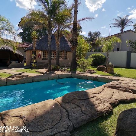 The Outlook Guest House Newcastle Exterior foto